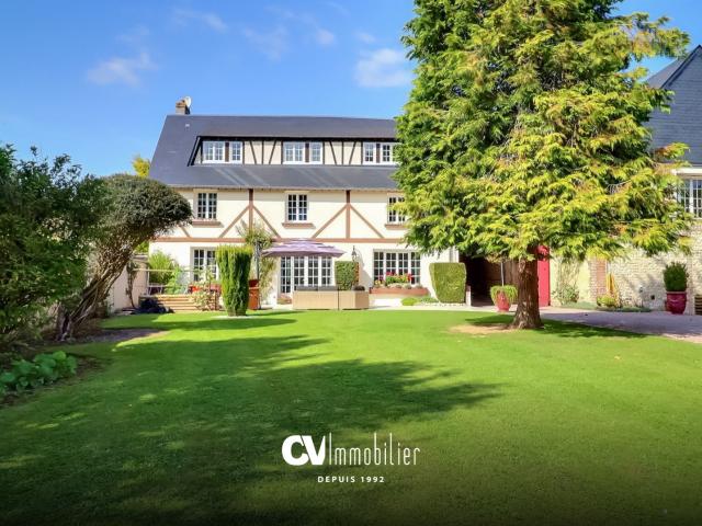Maison 10 pièces 525 m²