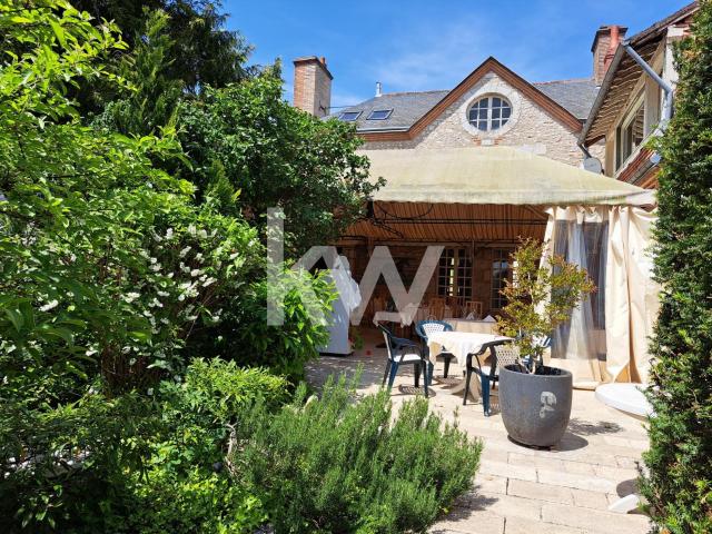 Maison 10 pièces 528 m²