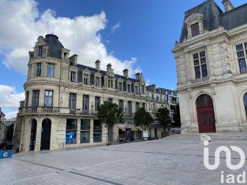 Maison 10 pièces 640 m²