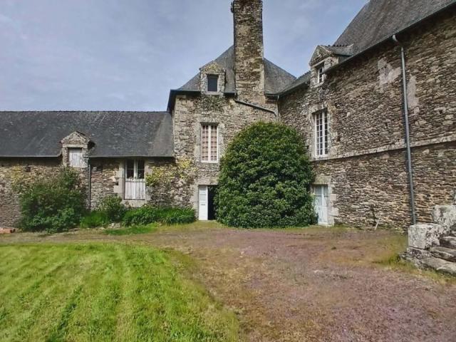 Maison 10 pièces 600 m²