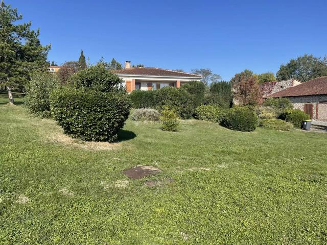 Maison 10 pièces 98 m²