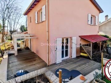 Maison familiale au calme 115 m² Terrain arboré Trévoux