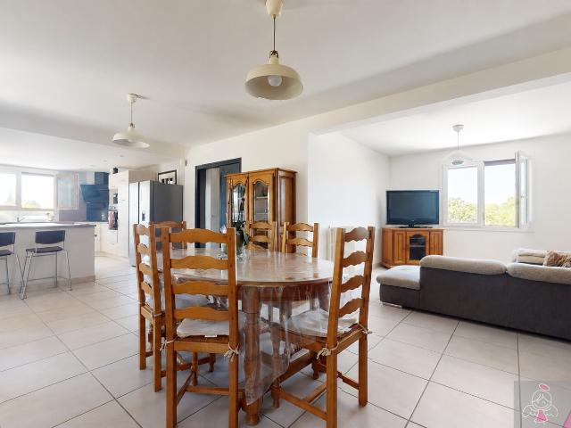 Maison 117 m2 Grand terrain clos Rochefort sur Nenon