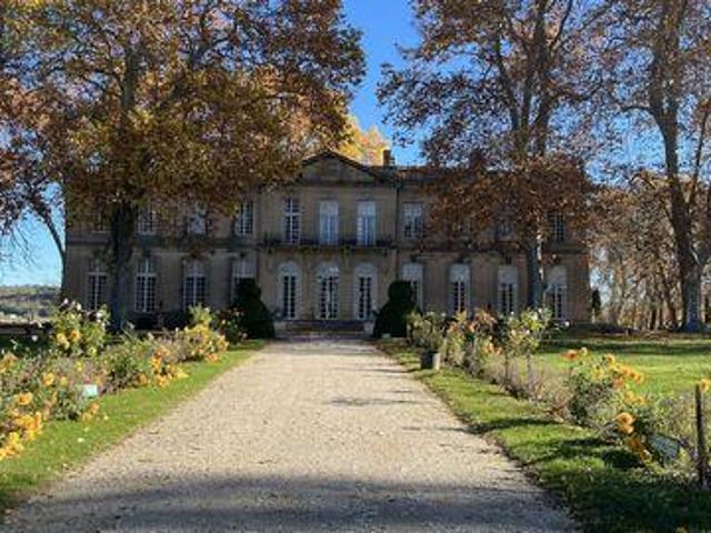 Maison 11 chambres, Paris Île 04300 ES98134092