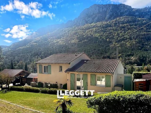 Maison 11 pièces 160 m²