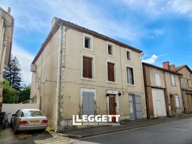 Maison 11 pièces 165 m²