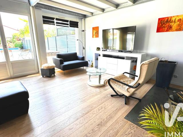 Maison 11 pièces 184 m²