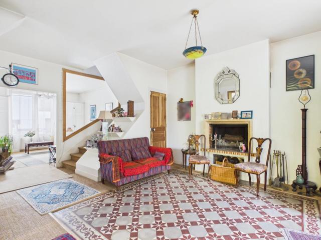 Maison 11 pièces 197 m²