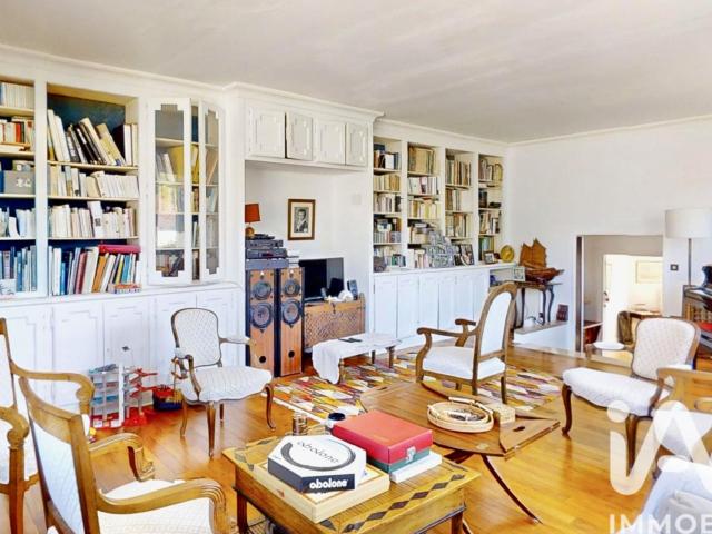 Maison 10 pièces 194 m²