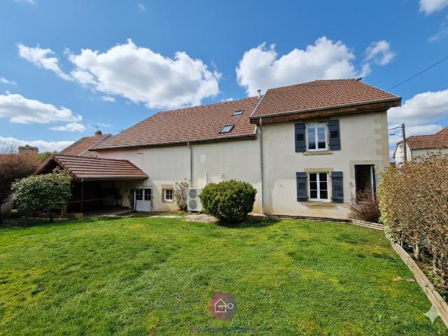 Maison 11 pièces 195 m²