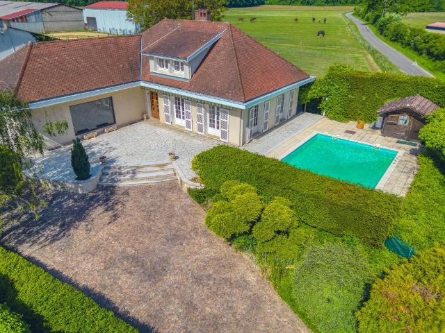 Maison 11 pièces 195 m²