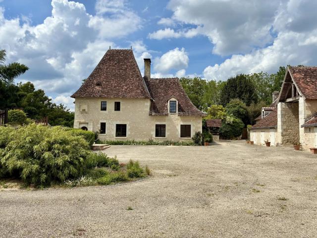 Maison 11 pièces 199 m²