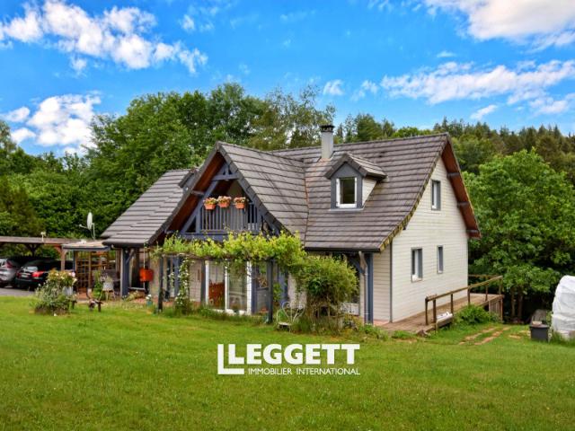 Maison 11 pièces 131 m²