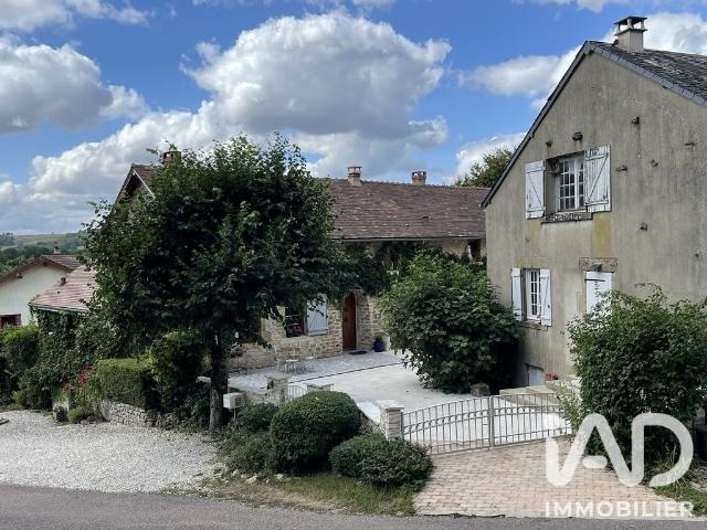Maison 11 pièces 244 m²