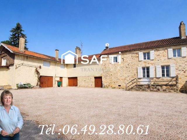 Maison 11 pièces 245 m²