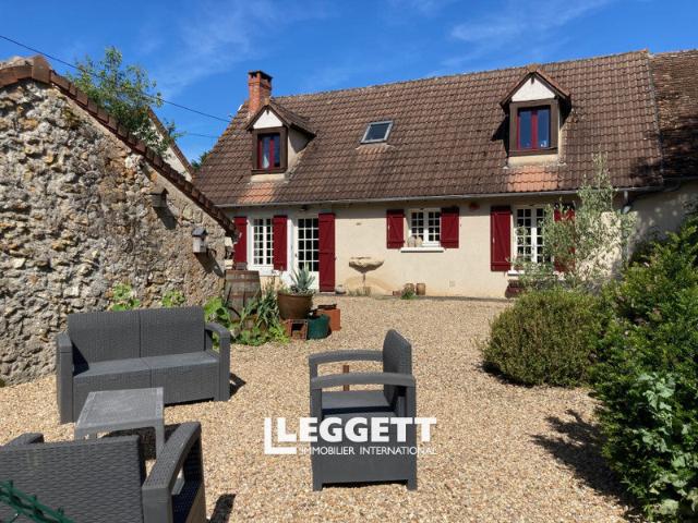 Maison 11 pièces 245 m²