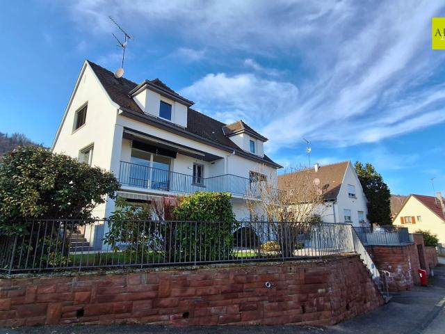 Maison 11 pièces 246 m²