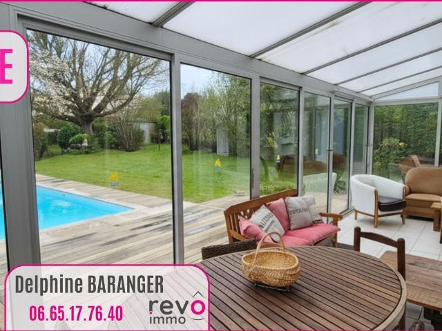 Maison 11 pièces 248 m²