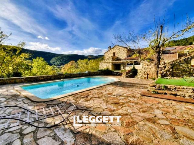 Maison 11 pièces 249 m²