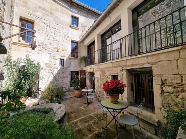 Maison 11 pièces 250 m²
