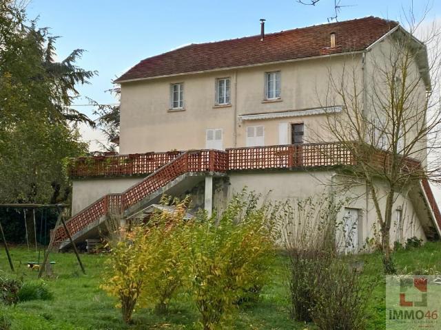 Maison 11 pièces 250 m²