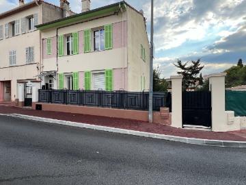 Maison 11 pièces 250 m²