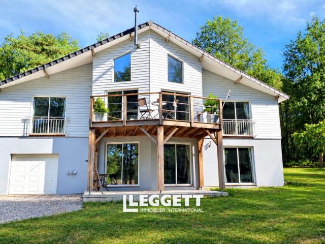 Maison 11 pièces 257 m²