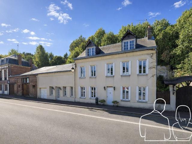 Maison 11 pièces 263 m²