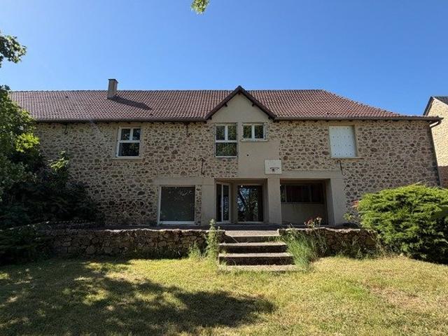 Maison 11 pièces 260 m²