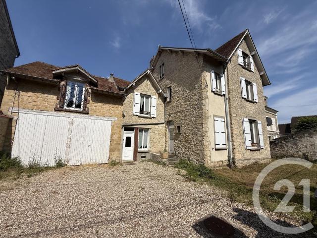 Maison 11 pièces 260 m²
