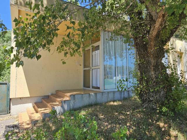Maison 11 pièces 260 m²