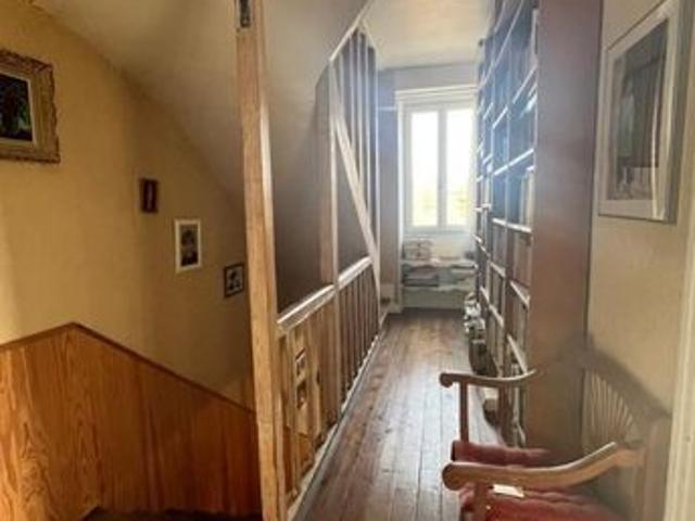 Maison 11 pièces 267 m²