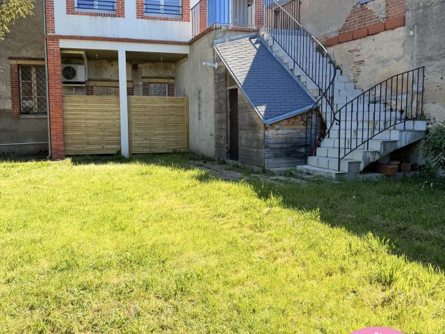 Maison 11 pièces 264 m²