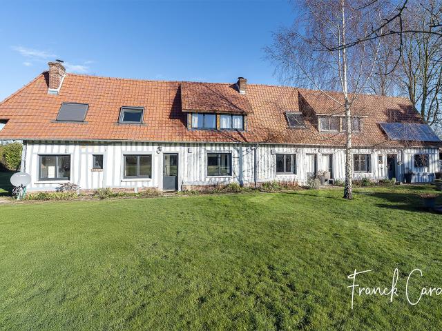 Maison 11 pièces 268 m²