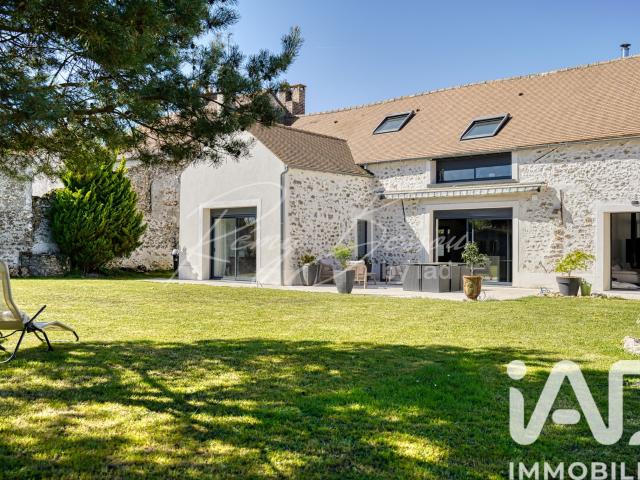 Maison 11 pièces 269 m²