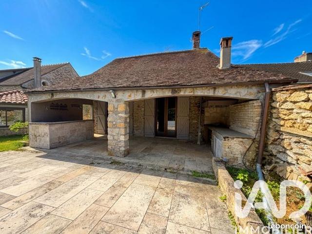 Maison 11 pièces 269 m²