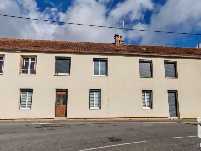 Maison 11 pièces 277 m²