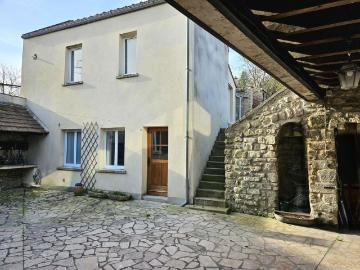 Maison 11 pièces 278 m²