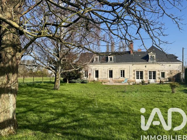 Maison 11 pièces 279 m²