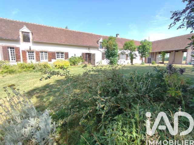 Maison 11 pièces 290 m²