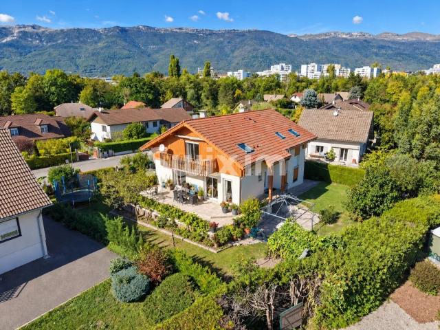 Maison 11 pièces 290 m²