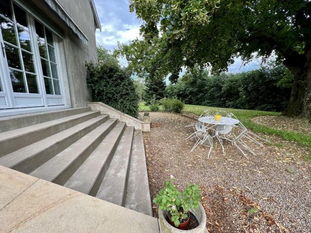 Maison 11 pièces 292 m²