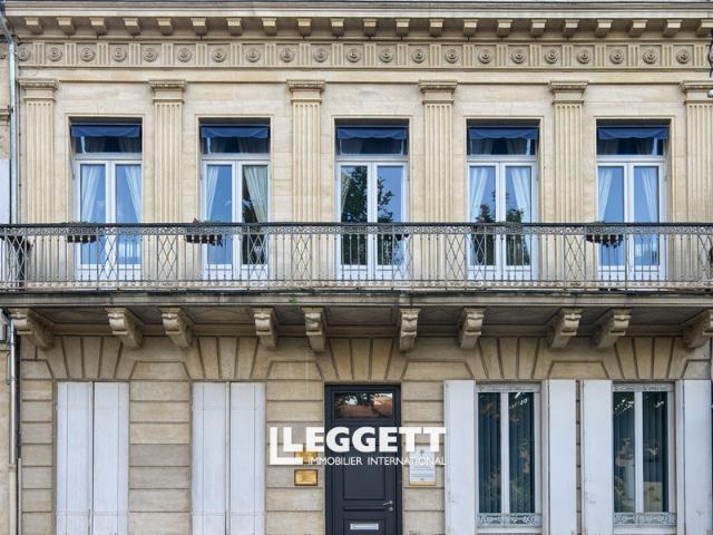 Maison 11 pièces 297 m²