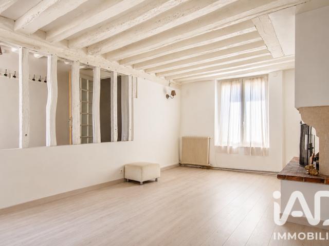 Maison 11 pièces, 295 m² à louer à Linas 91310