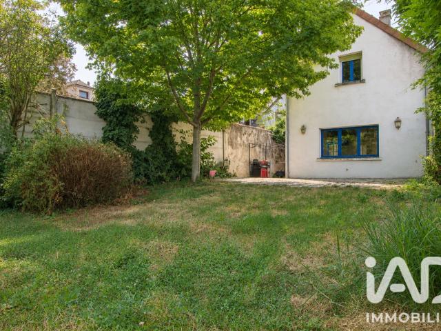 Maison 11 pièces 295 m²