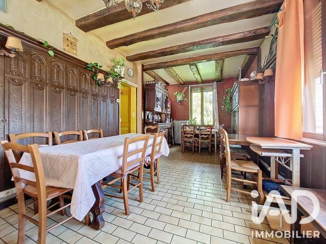 Maison 11 pièces 200 m²