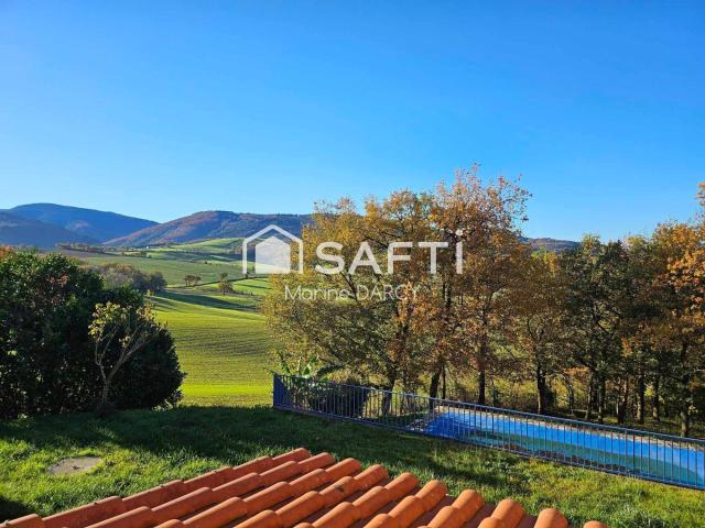 Maison 11 pièces 207 m²