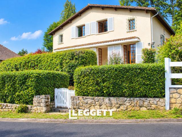 Maison 11 pièces 207 m²