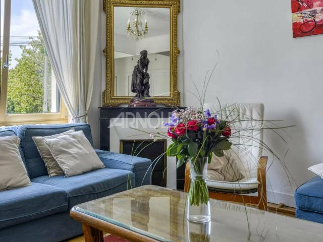Maison 11 pièces 213 m²