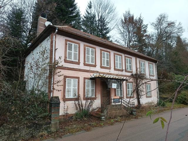 Maison 11 pièces 211 m²